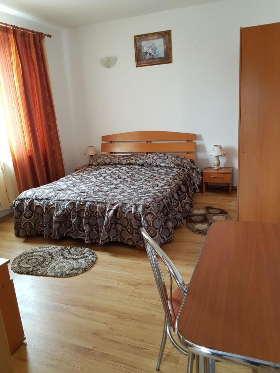 Hotel Floare De Colt Teius Zewnętrze zdjęcie