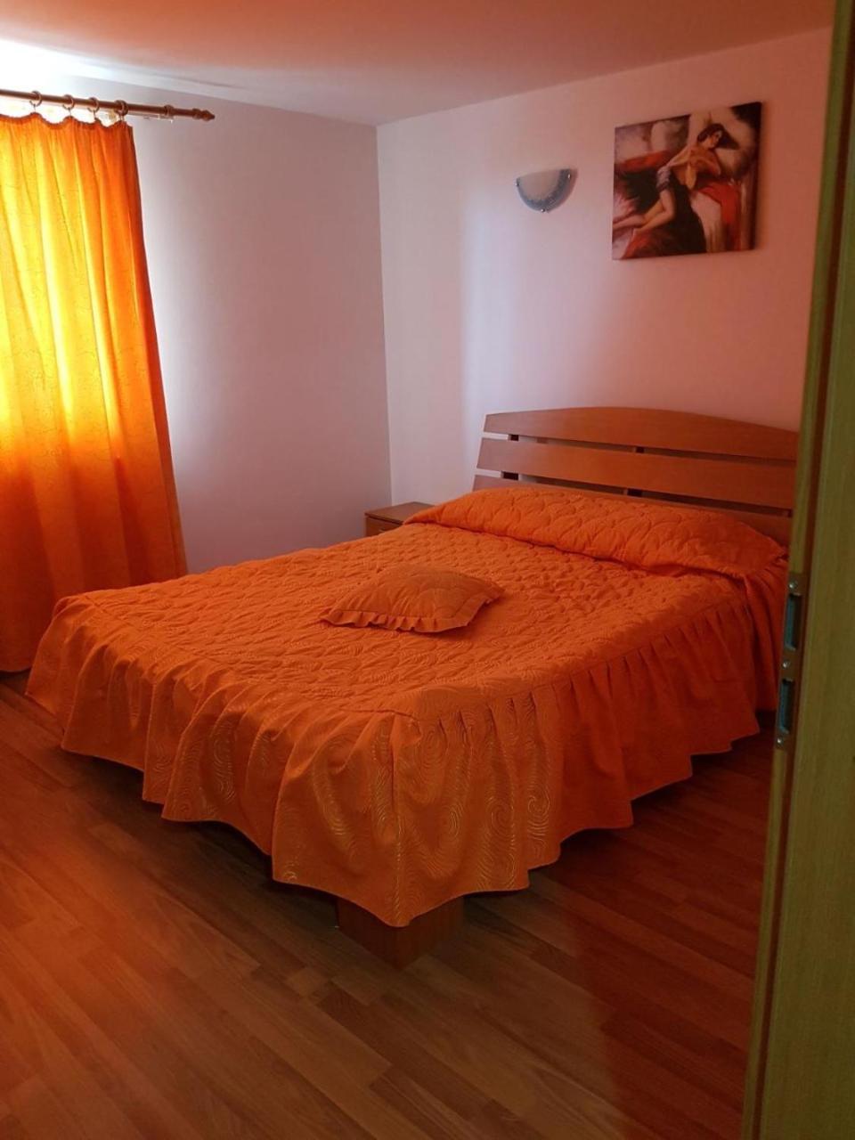 Hotel Floare De Colt Teius Zewnętrze zdjęcie